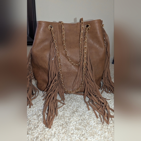 Source Unknown Handbags - Brown Fringe Leather Tote Bag (M/L)